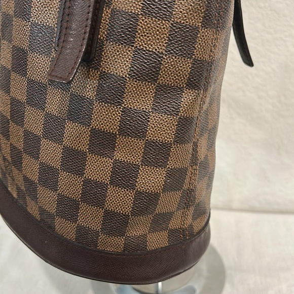Louis Vuitton Damier Ebene mini Bucket Bag - Picture 8 of 15